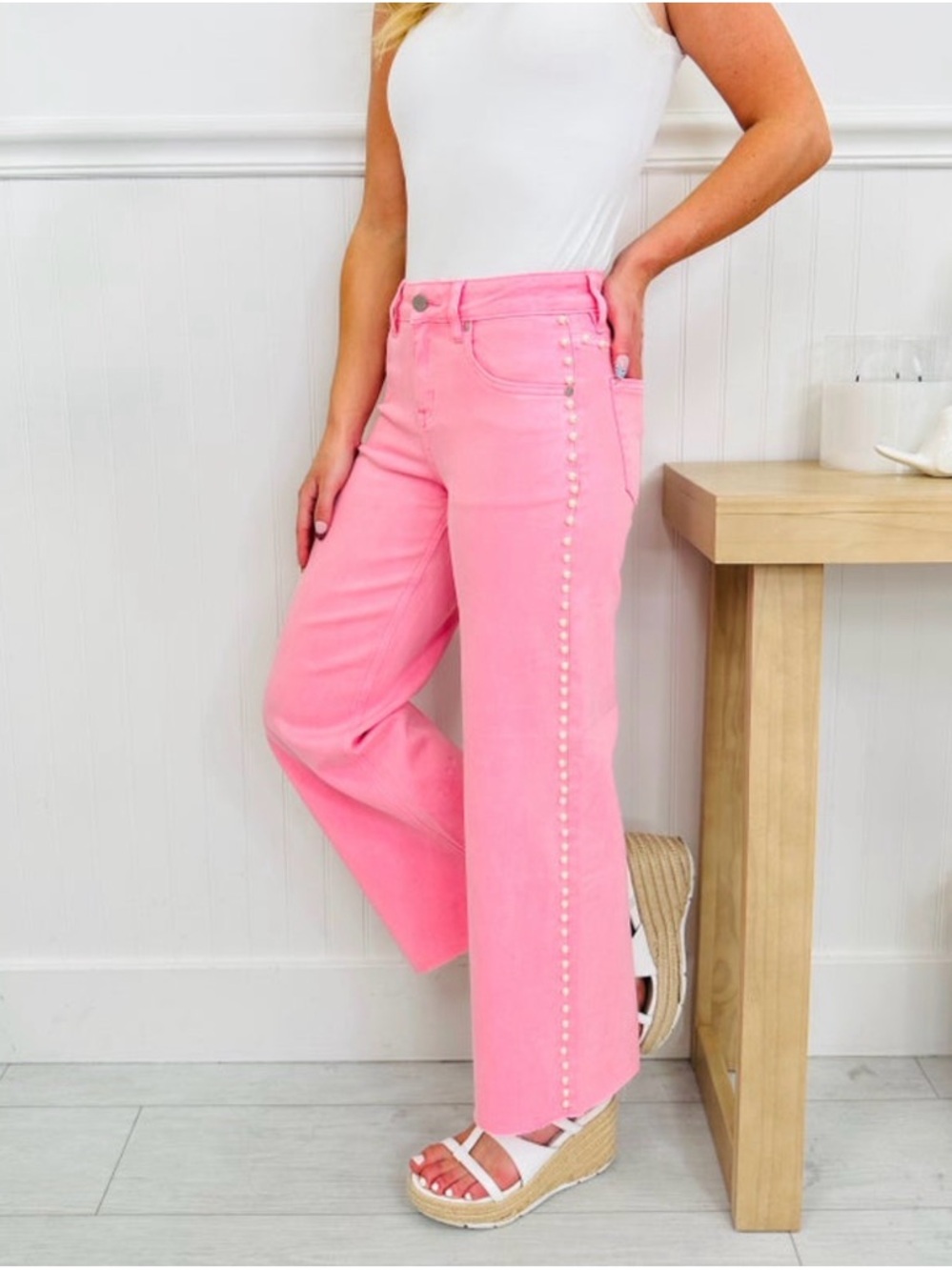 Pink Wide-Leg Pearl-Trim Jeans - Women
